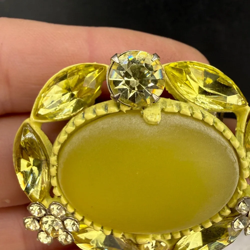 Vintage Brooch Yellow Enamel Rhinestone Floral Oval Pin